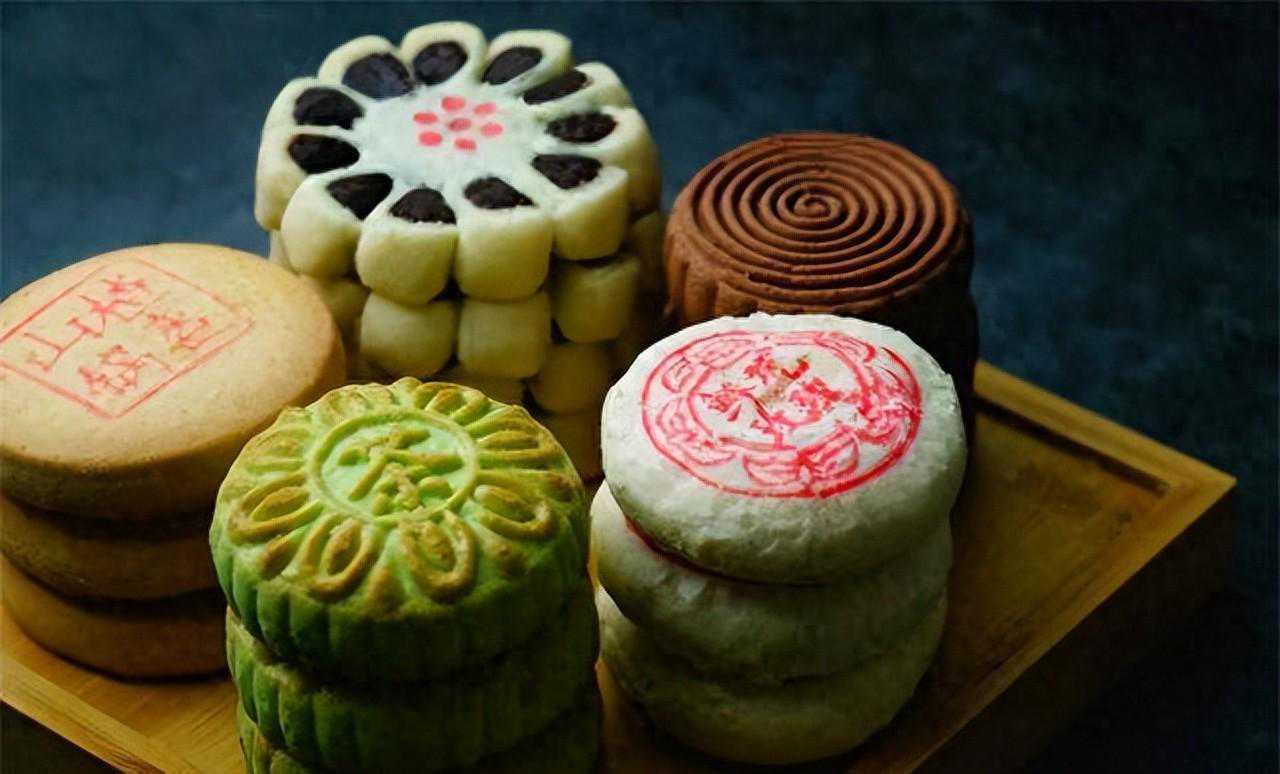 中国8个做糕点的“王者店铺”，7个是百年老店，南方北方平分秋色