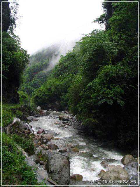 七律三首·湖南壶瓶山一邈·碧叶红花风笑动，怪洞云峰瀑海霓文化