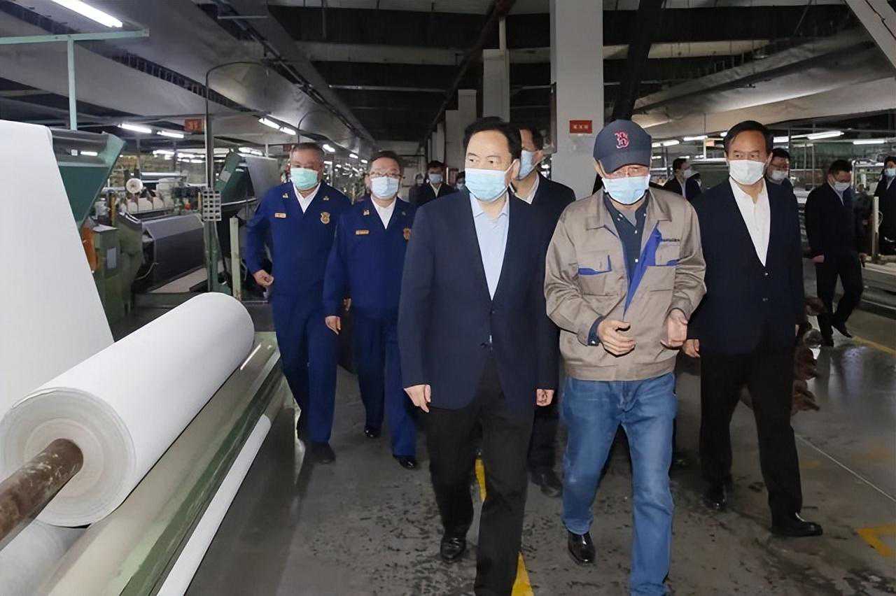陈金虎督查安全生产和疫情防控工作 增强“时时放心不下”的责任感 绷紧安全生产和疫情防控两根弦