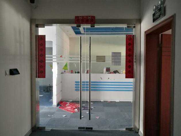 覆盖上百城市也曾融资几轮 “学霸1对1”后“理优1对1”停课停运